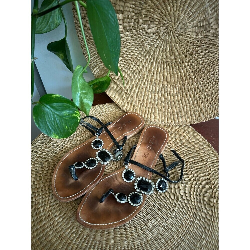 Aldo women’s size 36 leather gem sandals